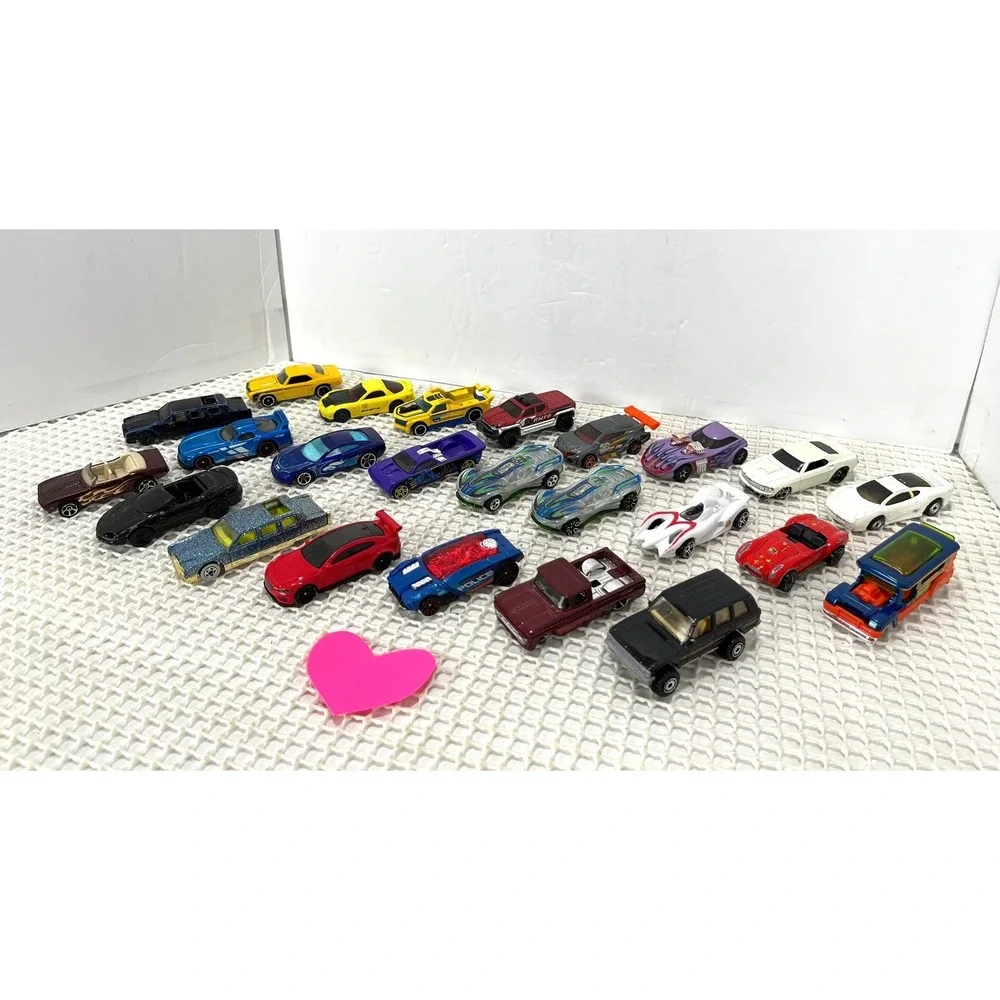 Hot Wheels lot 24
